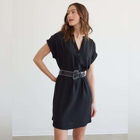 Reitmans Short-Sleeve Loose Dress w/ Split Neckline NWT - Picture 6 of 6